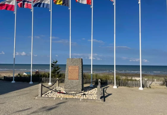 Monument du 48e Royal Marine Commando à Langrune sur Mer
